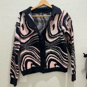 Stylish Black and Pink Women's Sweater Cardigan